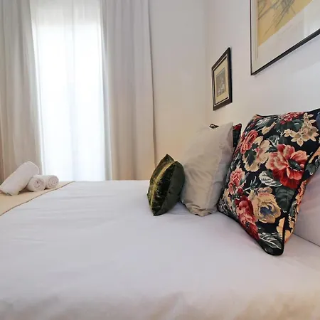 Del Parque Flats - Premium - Maestre Apartment